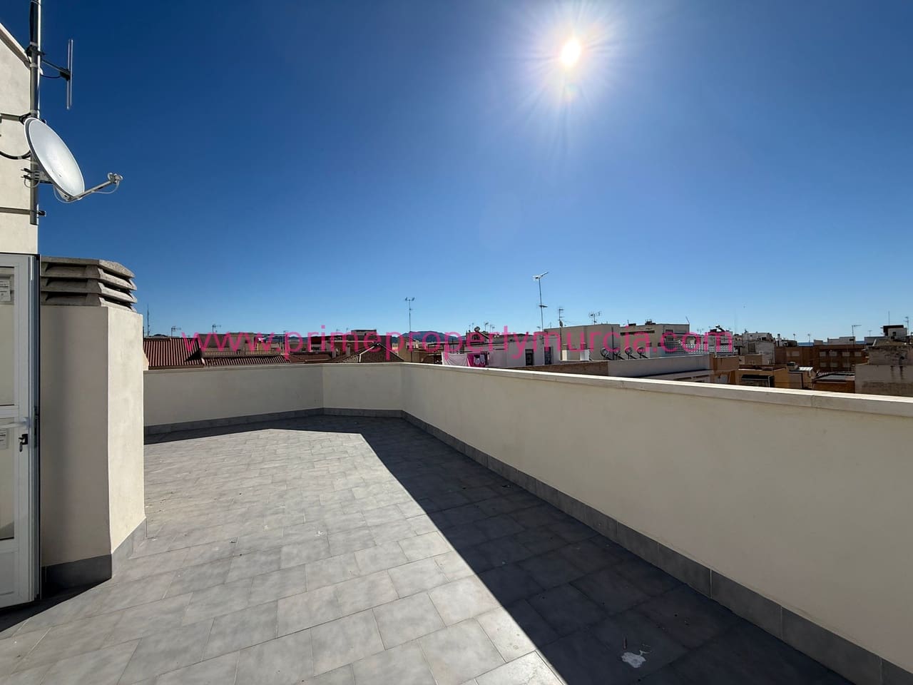 2 bedroom Apartment for sale in Puerto de Mazarron - € 122,000 (Ref: 9879907)