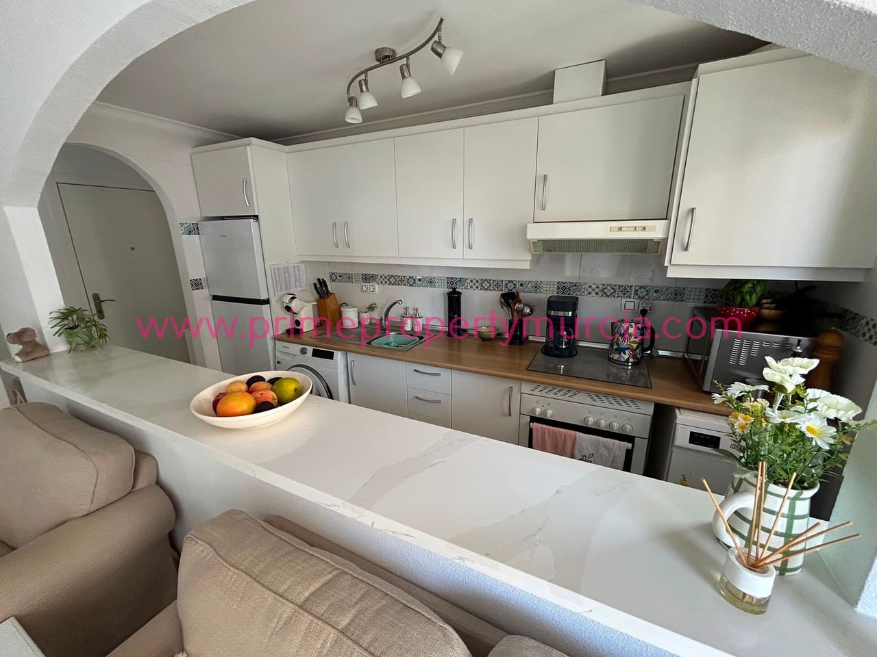 2 chambre Appartement à vendre à Puerto de Mazarron avec piscine garage - 184 000 € (Ref: 9940997)