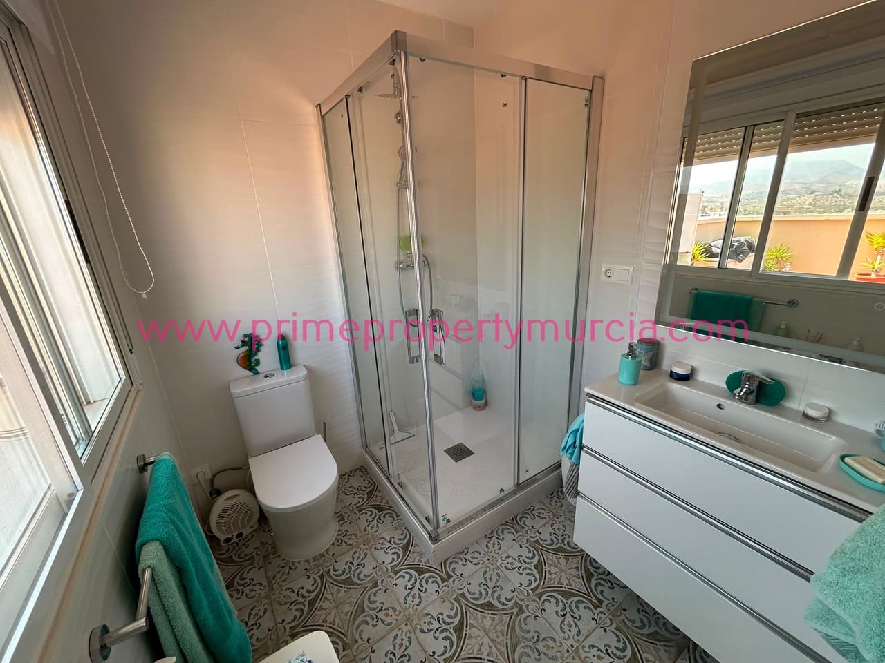 2 chambre Appartement à vendre à Puerto de Mazarron avec piscine garage - 184 000 € (Ref: 9940997)