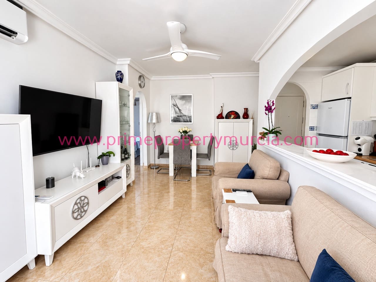 2 Zimmer Apartment zu verkaufen in Puerto de Mazarron mit Pool Garage - 175.000 € (Ref: 9940997)