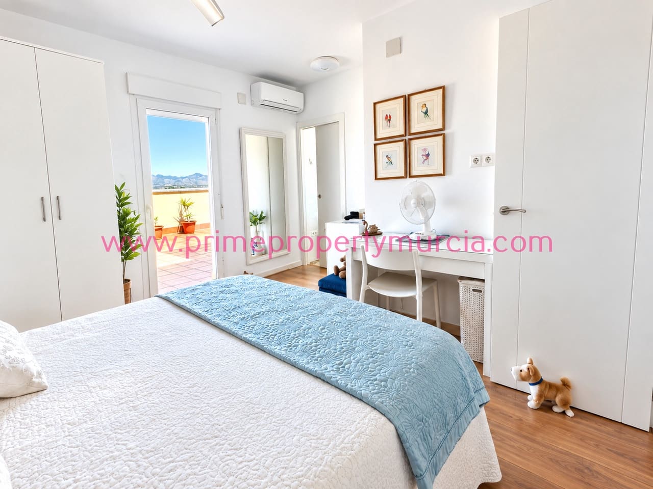 2 Zimmer Apartment zu verkaufen in Puerto de Mazarron mit Pool Garage - 175.000 € (Ref: 9940997)