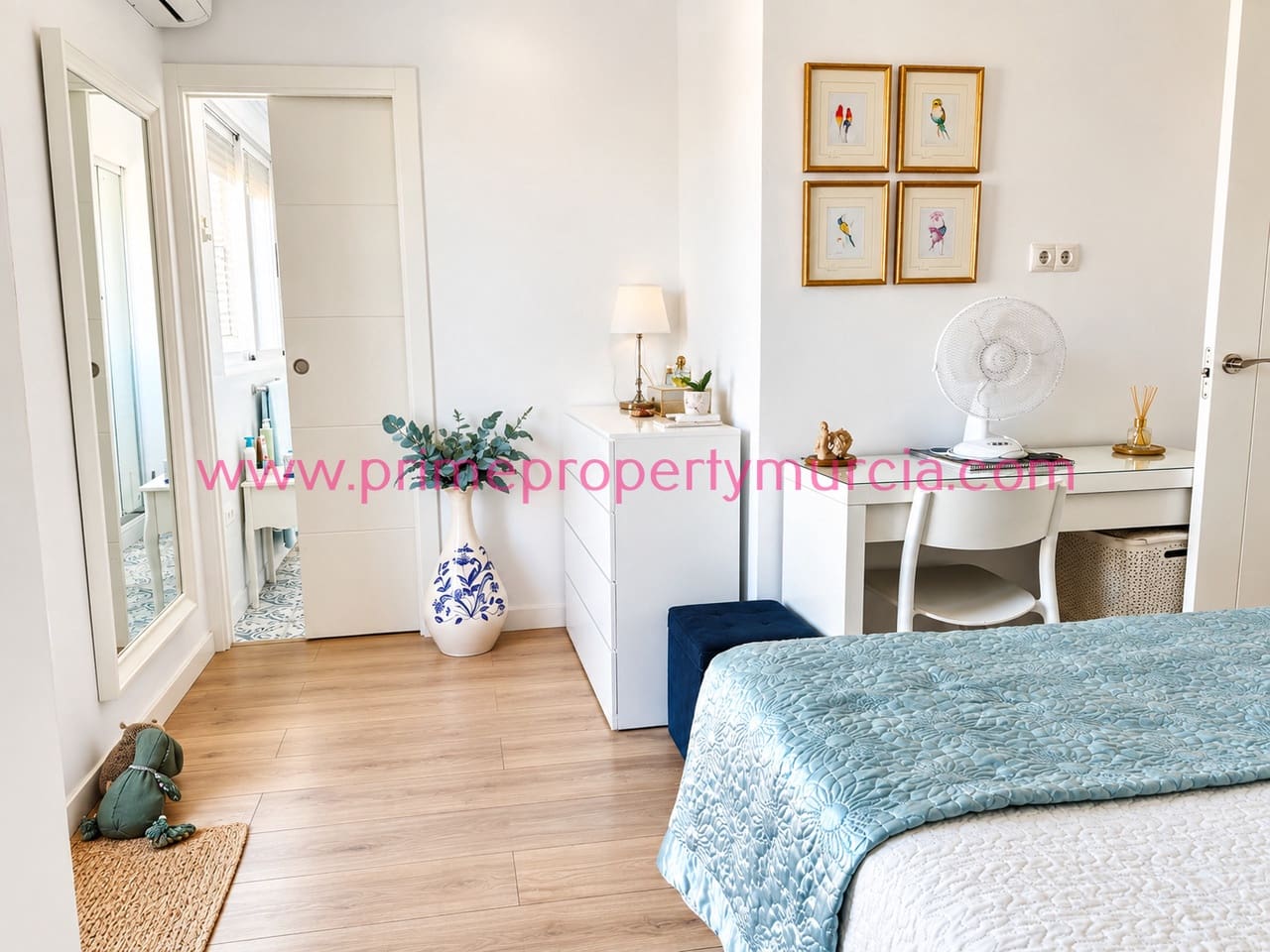 2 Zimmer Apartment zu verkaufen in Puerto de Mazarron mit Pool Garage - 175.000 € (Ref: 9940997)