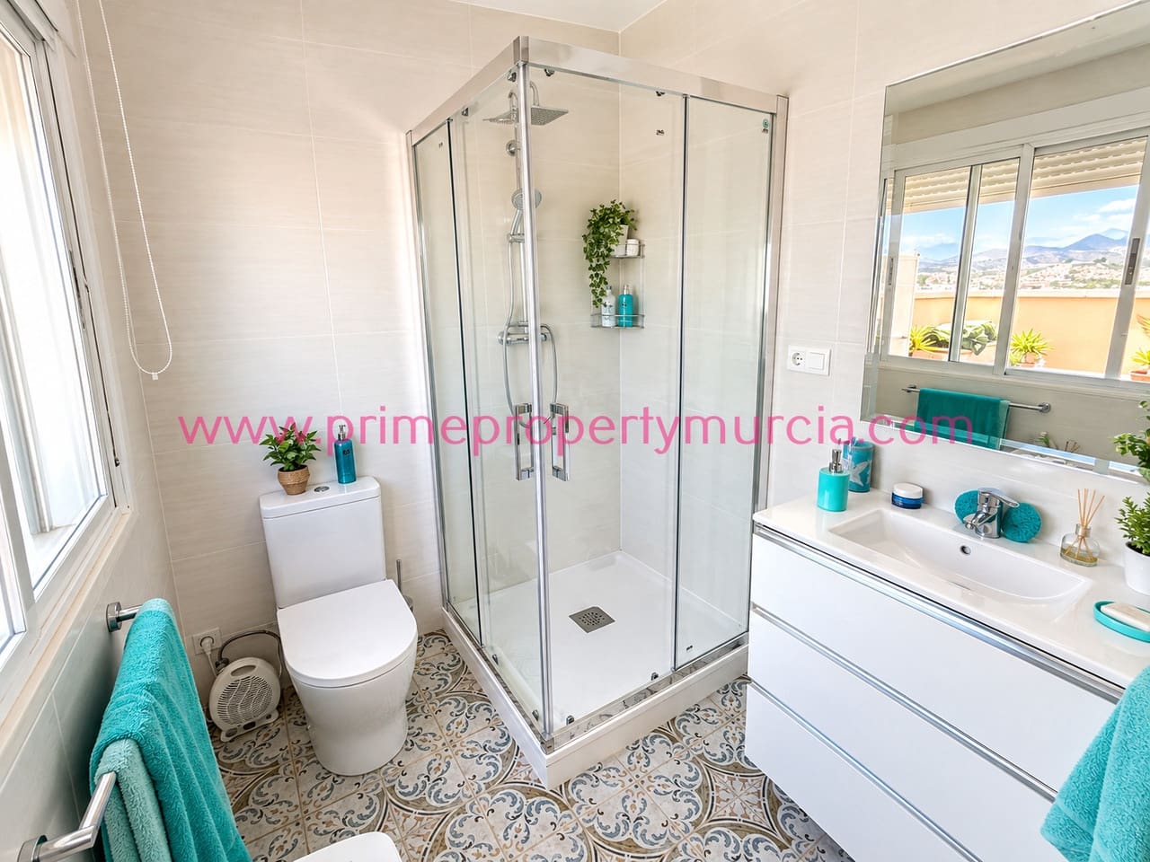 2 Zimmer Apartment zu verkaufen in Puerto de Mazarron mit Pool Garage - 175.000 € (Ref: 9940997)