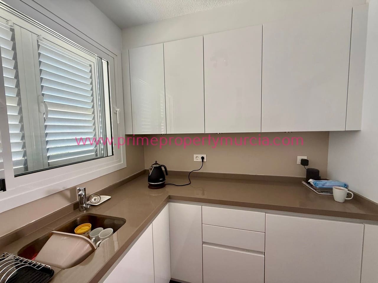 2 soveværelse Villa til salg i Murcia by med swimmingpool garage - € 379.000 (Ref: 9948603)