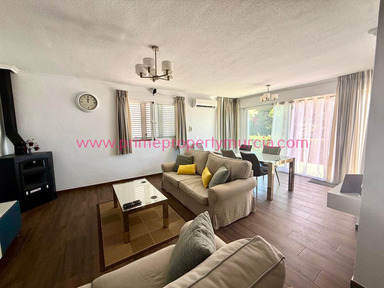 2 soveværelse Villa til salg i Murcia by med swimmingpool garage - € 379.000 (Ref: 9948603)