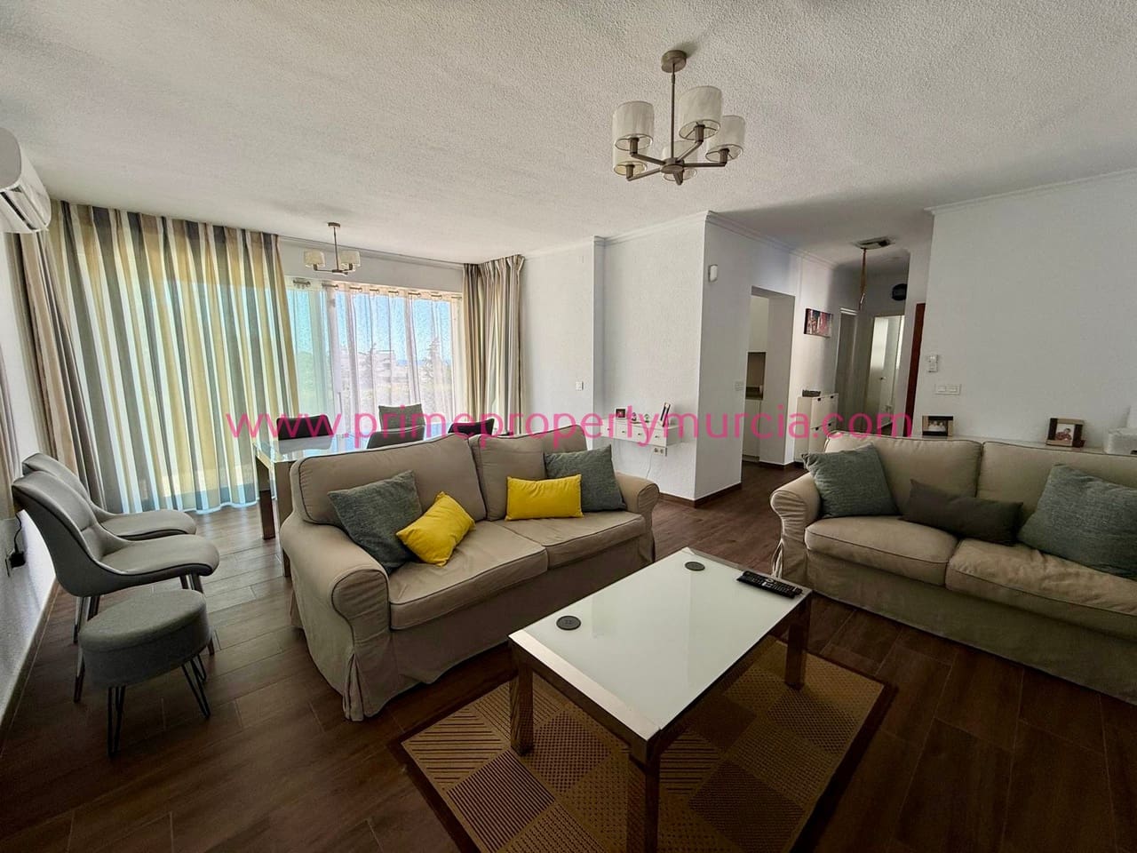2 soveværelse Villa til salg i Murcia by med swimmingpool garage - € 379.000 (Ref: 9948603)