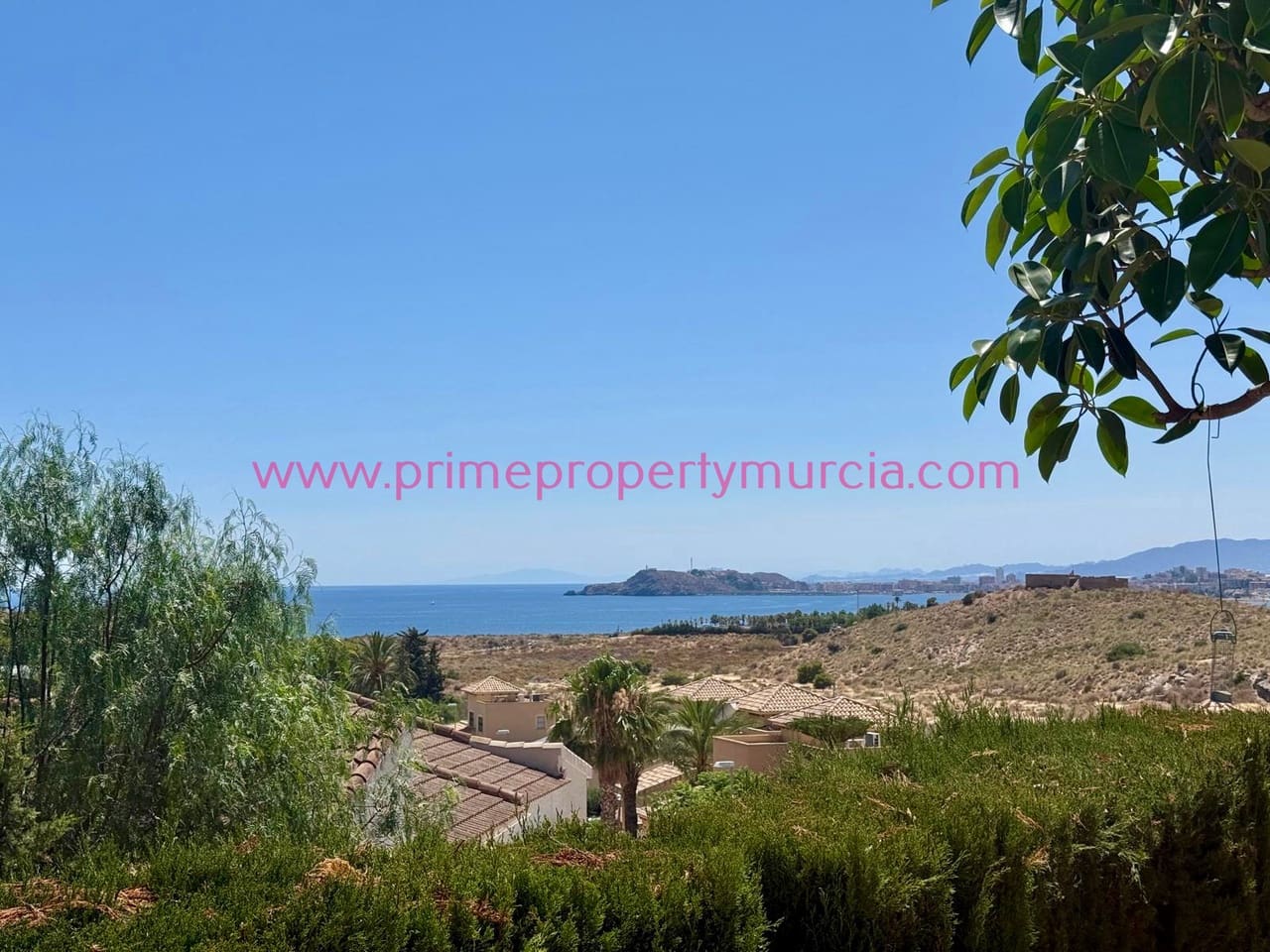 2 soveværelse Villa til salg i Murcia by med swimmingpool garage - € 379.000 (Ref: 9948603)