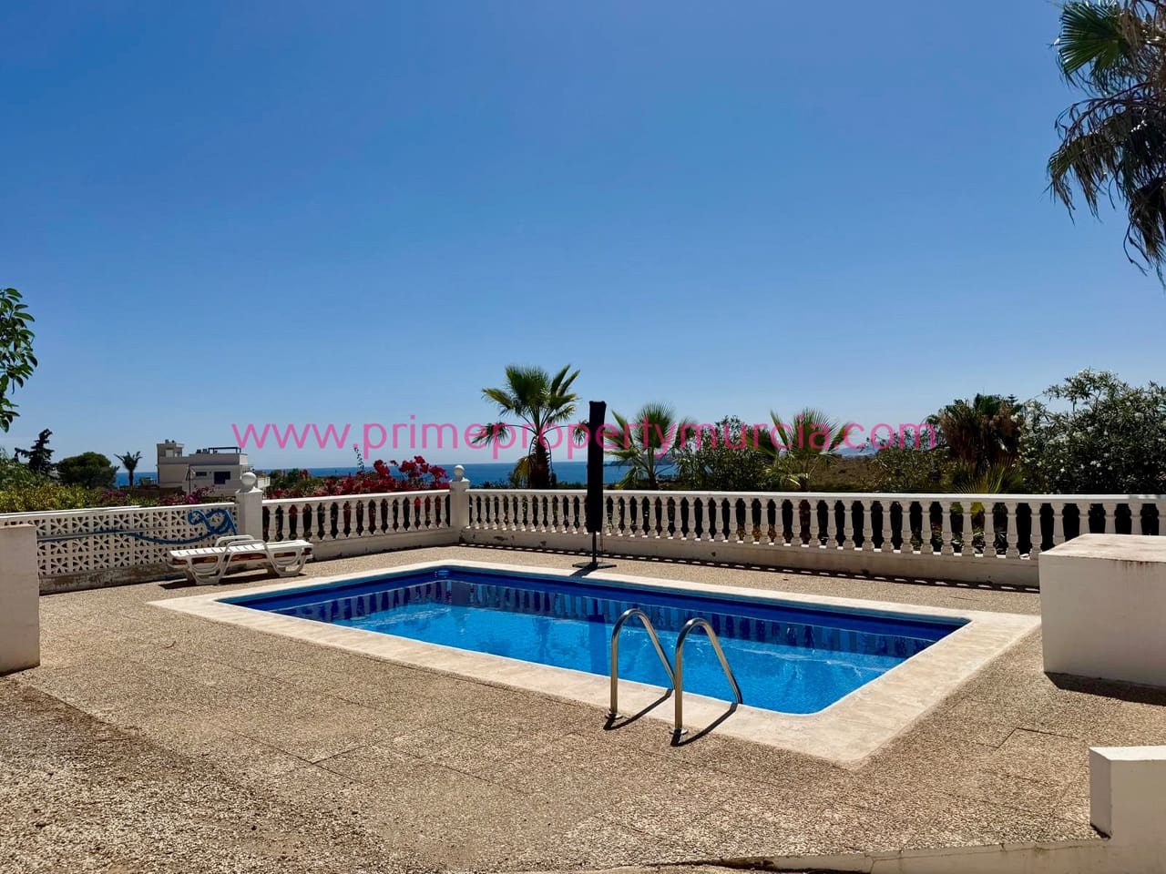 2 soveværelse Villa til salg i Murcia by med swimmingpool garage - € 379.000 (Ref: 9948603)