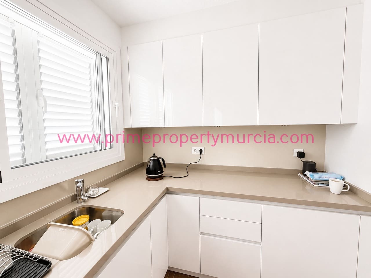 2 bedroom Villa for sale in Murcia city with pool garage - € 379,000 (Ref: 9948603)