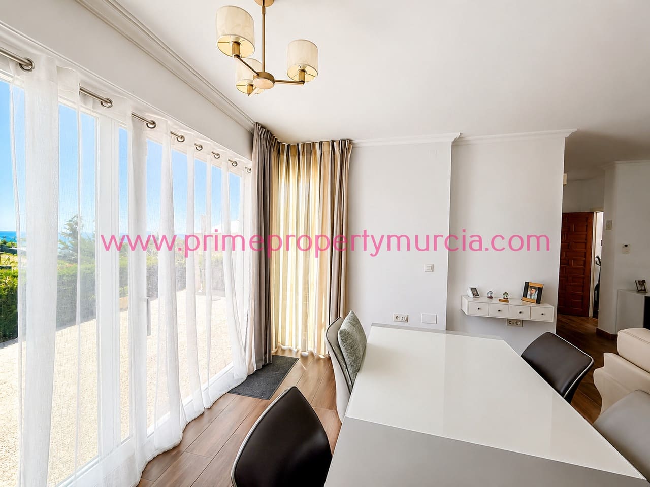 2 bedroom Villa for sale in Murcia city with pool garage - € 379,000 (Ref: 9948603)