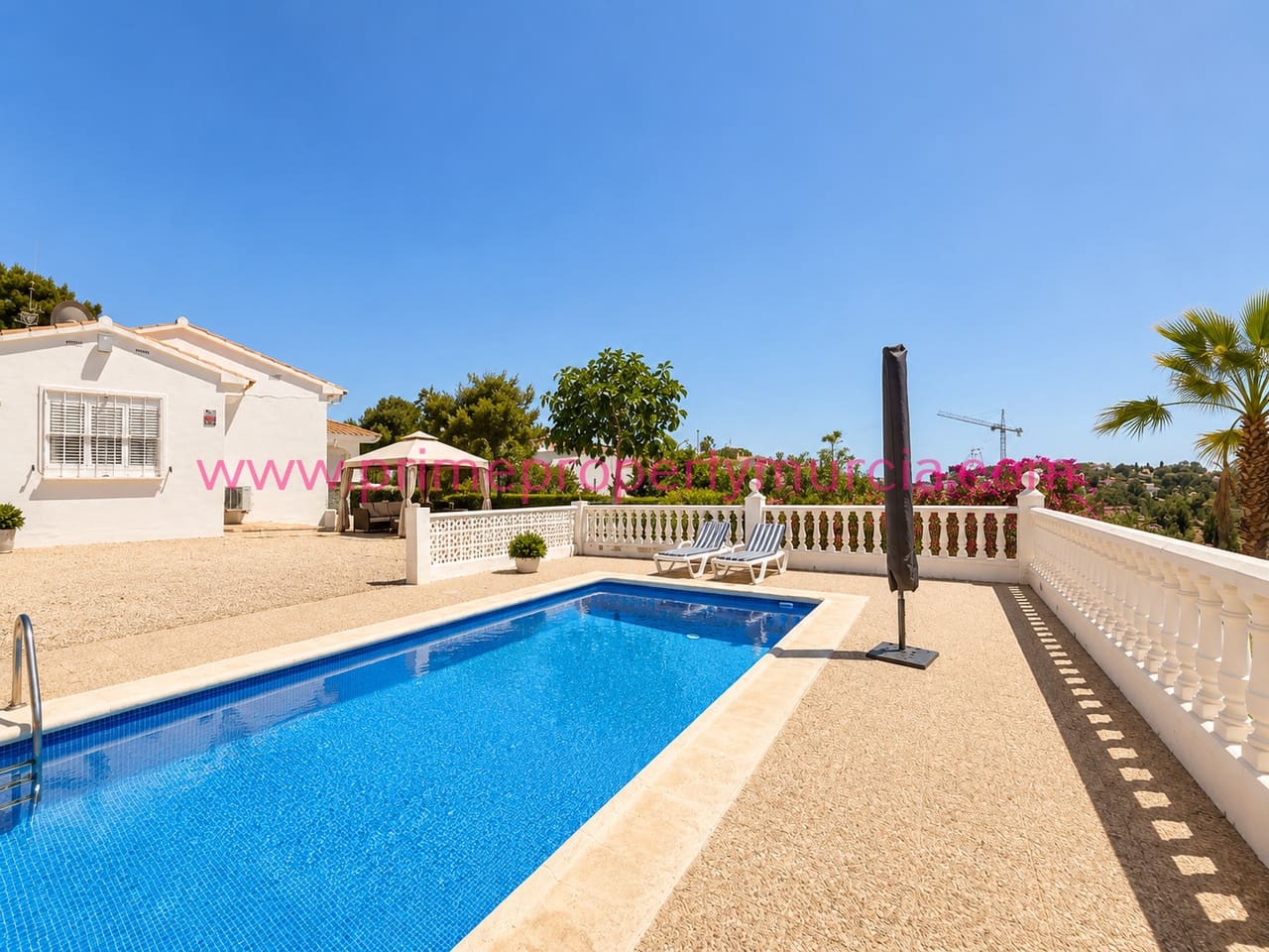 2 bedroom Villa for sale in Murcia city with pool garage - € 379,000 (Ref: 9948603)