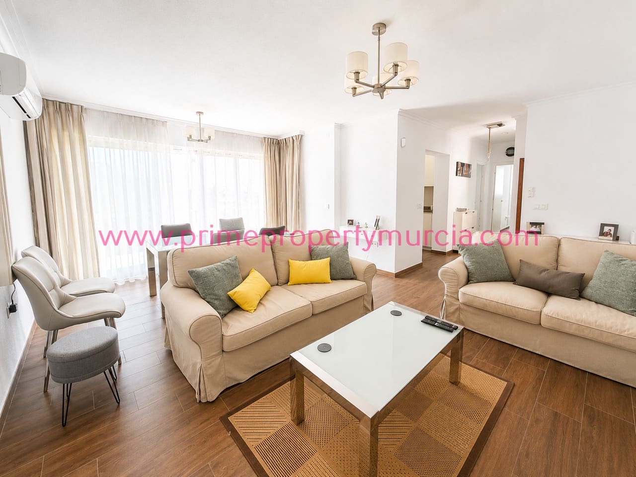 2 bedroom Villa for sale in Murcia city with pool garage - € 379,000 (Ref: 9948603)