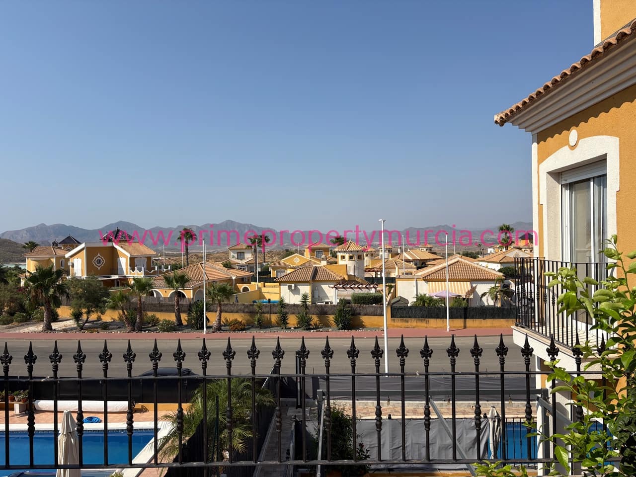 3 bedroom Villa for sale in Mazarron with pool garage - € 349,950 (Ref: 9983807)