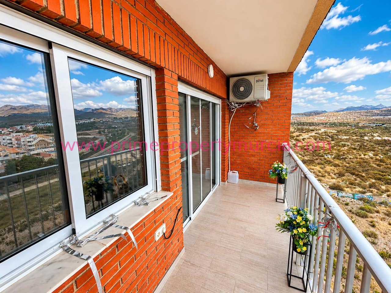 2 quarto Apartamento para venda em Puerto de Mazarron com garagem - 125 000 € (Ref: 9985702)