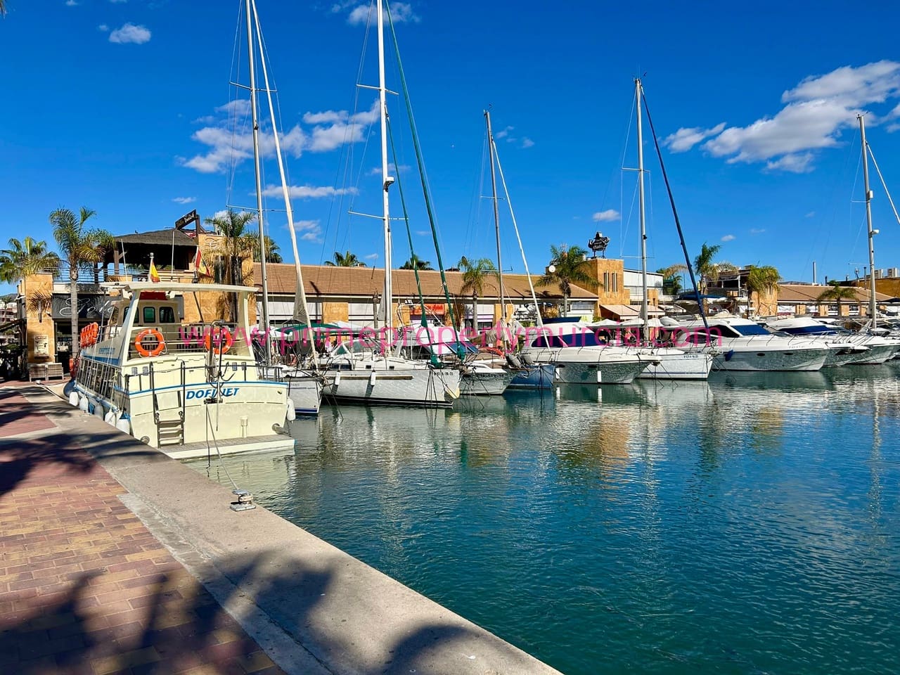2 bedroom Apartment for sale in Puerto de Mazarron with garage - € 125,000 (Ref: 9985702)