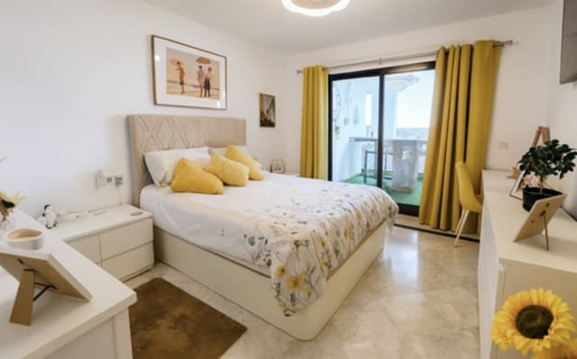 2 bedroom Apartment for sale in Casares Golf - Casares del Sol, Casares with pool garage - € 349,950 (Ref: 9306142)