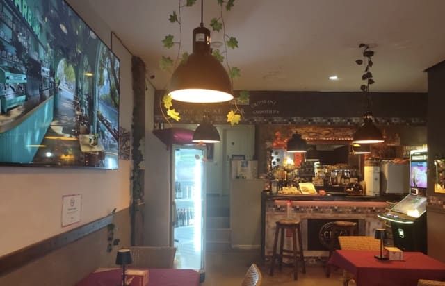 Restaurant/Bar til salg i La Duquesa / Puerto de la Duquesa, Manilva - € 45.000 (Ref: 9308034)