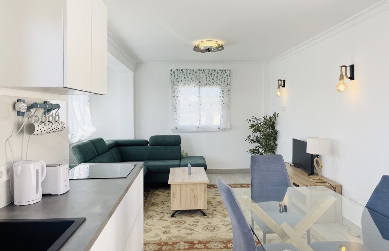 3 soverom Hus til salgs i La Duquesa / Puerto de la Duquesa - € 425 000 (Ref: 9308036)