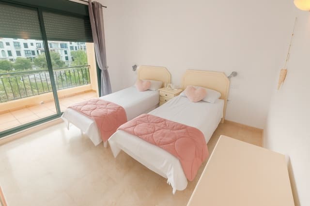 Apartment for sale in La Duquesa / Puerto de la Duquesa, Manilva with pool garage - € 325,000 (Ref: 9311380)