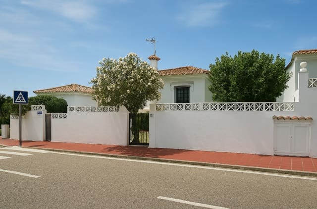 2 slaapkamer Huis te koop in La Duquesa / Puerto de la Duquesa, Manilva met zwembad - € 450.000 (Ref: 9311434)