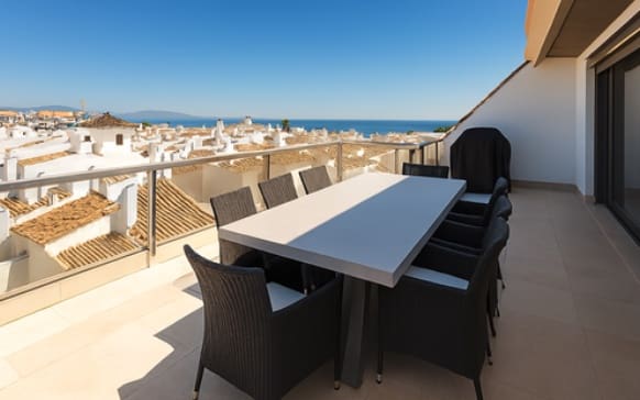 3 bedroom Penthouse for sale in La Duquesa / Puerto de la Duquesa, Manilva with pool garage - € 750,000 (Ref: 9324452)