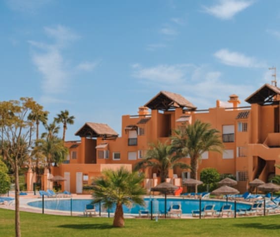 2 bedroom Apartment for sale in La Duquesa / Puerto de la Duquesa, Manilva with pool garage - € 235,000 (Ref: 9324472)