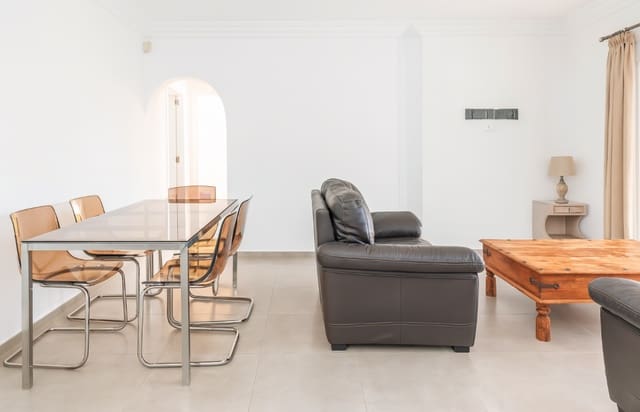 4 slaapkamer Huis te koop in La Duquesa / Puerto de la Duquesa, Manilva - € 620.000 (Ref: 9325415)