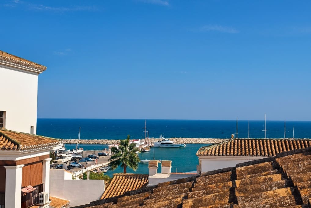 3 soverom Penthouse til salgs i La Duquesa / Puerto de la Duquesa - € 330 000 (Ref: 9326903)