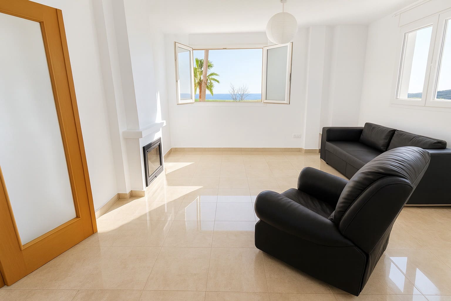 5 bedroom Townhouse for sale in La Duquesa / Puerto de la Duquesa with pool garage - € 485,000 (Ref: 9331456)