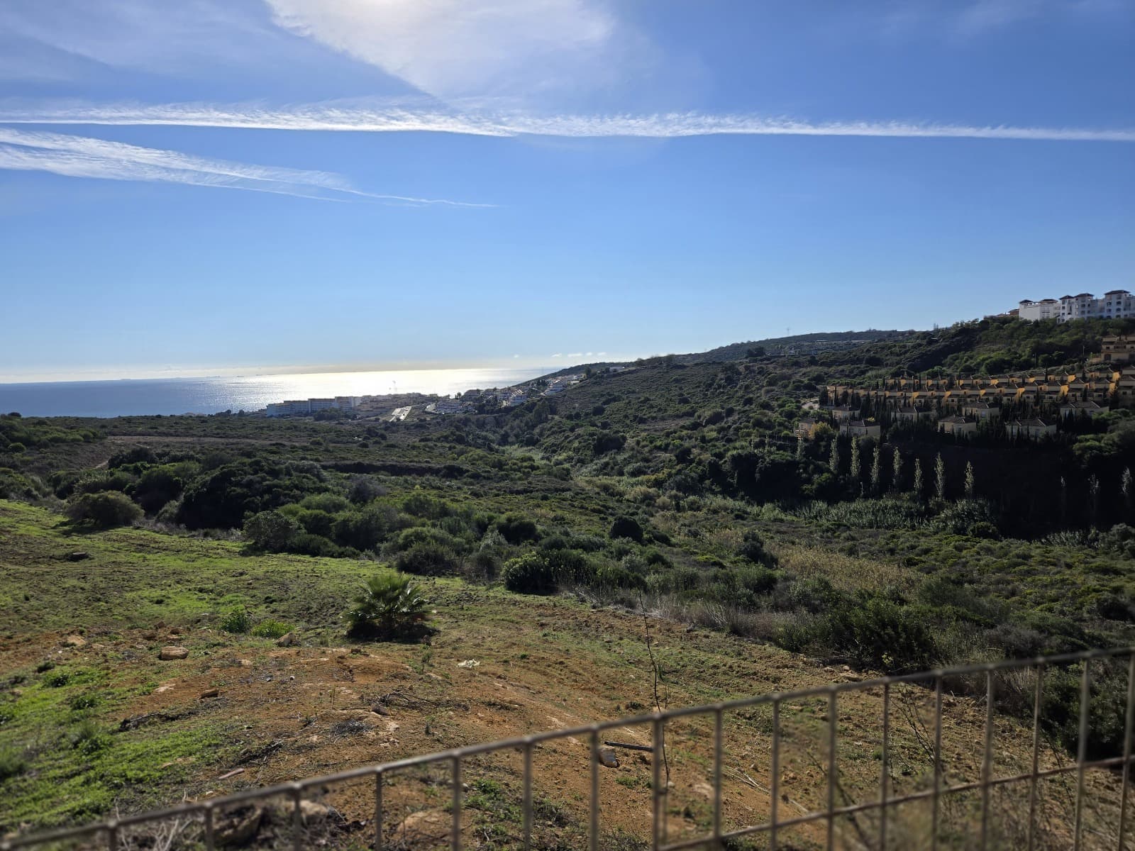 5 bedroom Townhouse for sale in La Duquesa / Puerto de la Duquesa with pool garage - € 485,000 (Ref: 9331456)