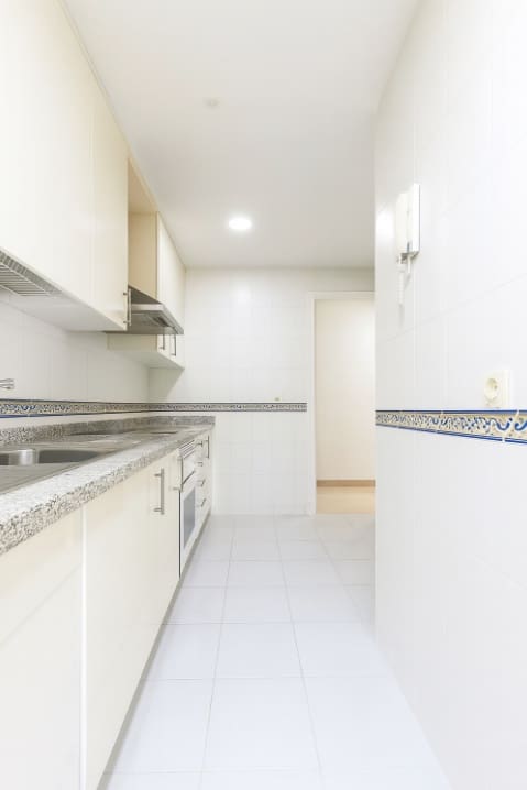 2 camera da letto Attico in vendita in La Duquesa / Puerto de la Duquesa con garage - 260.000 € (Rif: 9331833)