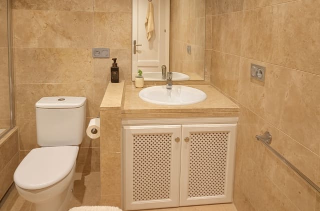 3 sovrum Lägenhet till salu i Sotogrande Alto, San Roque med pool garage - 399 950 € (Ref: 9336903)