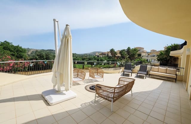 3 sovrum Lägenhet till salu i Sotogrande Alto, San Roque med pool garage - 399 950 € (Ref: 9336903)