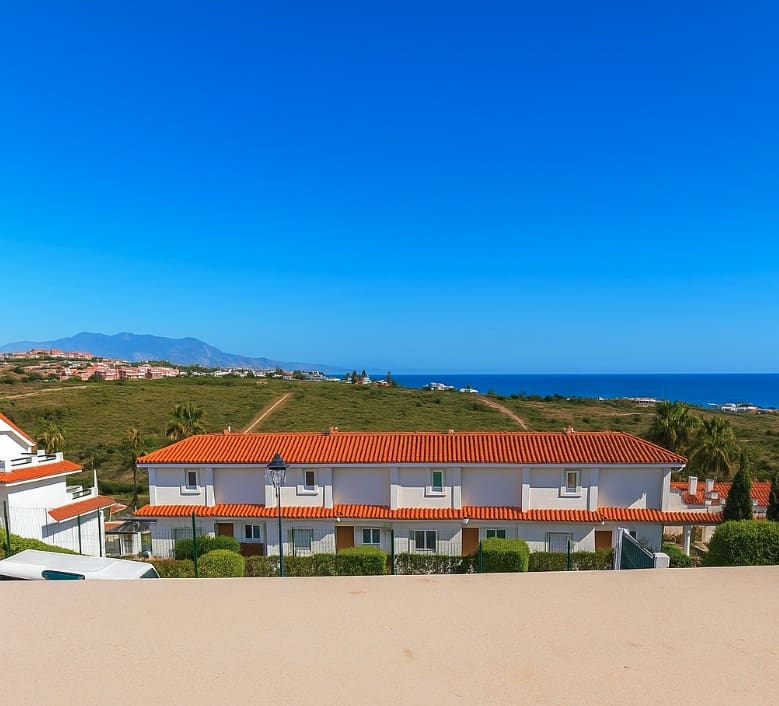 3 soverom Villa til salgs i La Duquesa / Puerto de la Duquesa med garasje - € 450 000 (Ref: 9386501)