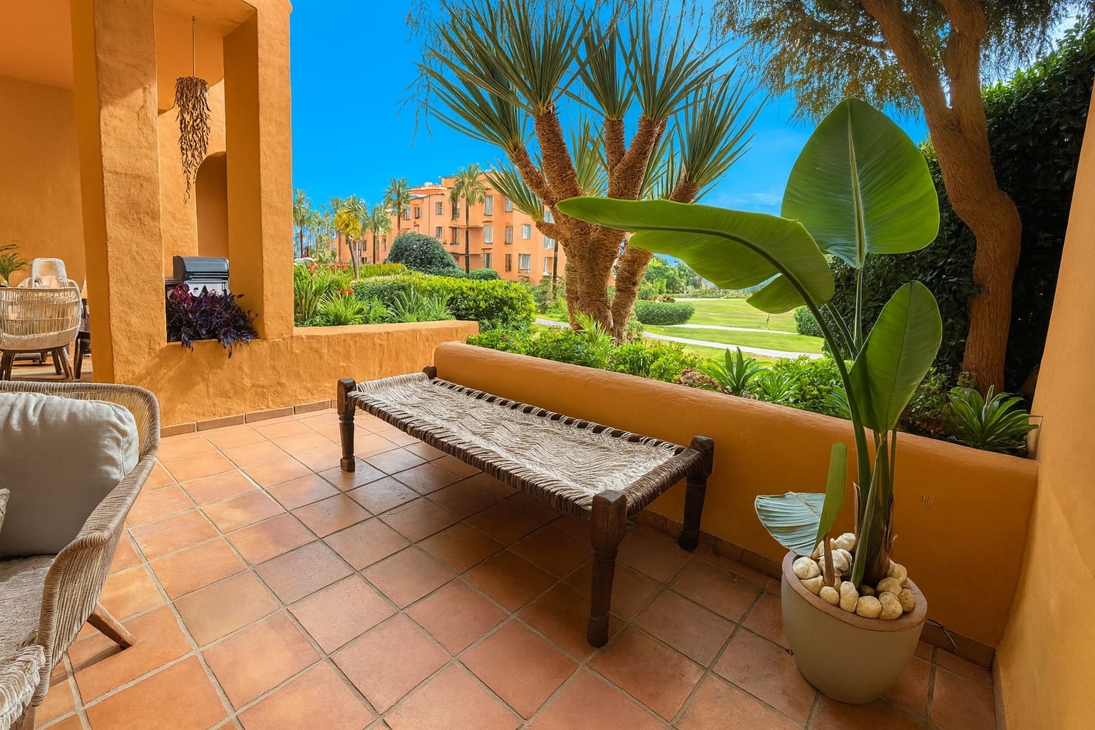 3 slaapkamer Appartement te koop in La Duquesa / Puerto de la Duquesa - € 595.000 (Ref: 9447239)