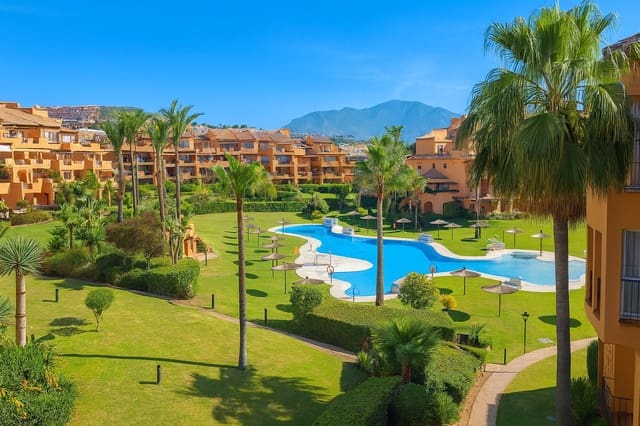 3 soverom Leilighet til salgs i La Duquesa / Puerto de la Duquesa, Manilva - € 595 000 (Ref: 9447239)