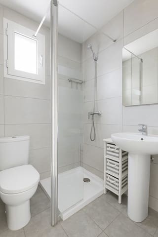 2 Zimmer Apartment zu verkaufen in La Duquesa / Puerto de la Duquesa, Manilva - 195.000 € (Ref: 9447240)