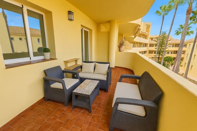 2 Zimmer Apartment zu verkaufen in La Duquesa / Puerto de la Duquesa, Manilva - 195.000 € (Ref: 9447240)