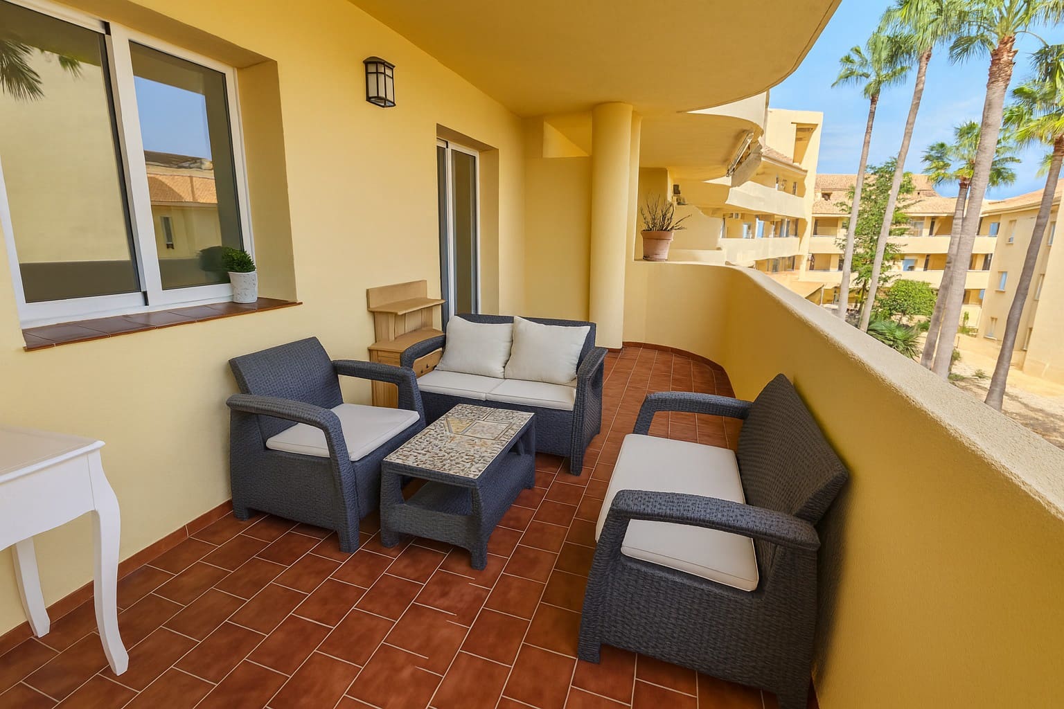 2 makuuhuone Huoneisto myytävänä paikassa La Duquesa / Puerto de la Duquesa - 195 000 € (Ref: 9447240)