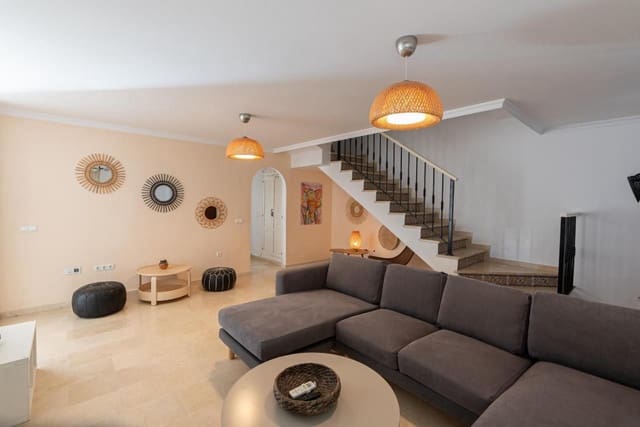 3 makuuhuone Huvila vuokrattavana paikassa Manilva - 1 700 € (Ref: 9447256)