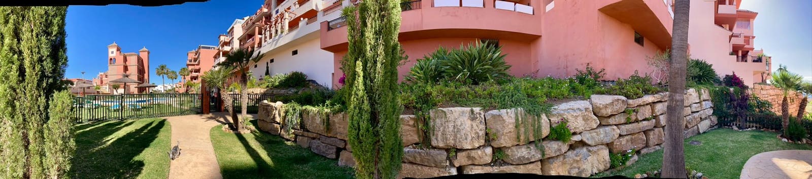 3 soverom Leilighet til salgs i La Duquesa / Puerto de la Duquesa med svømmebasseng garasje - € 385 000 (Ref: 9569635)