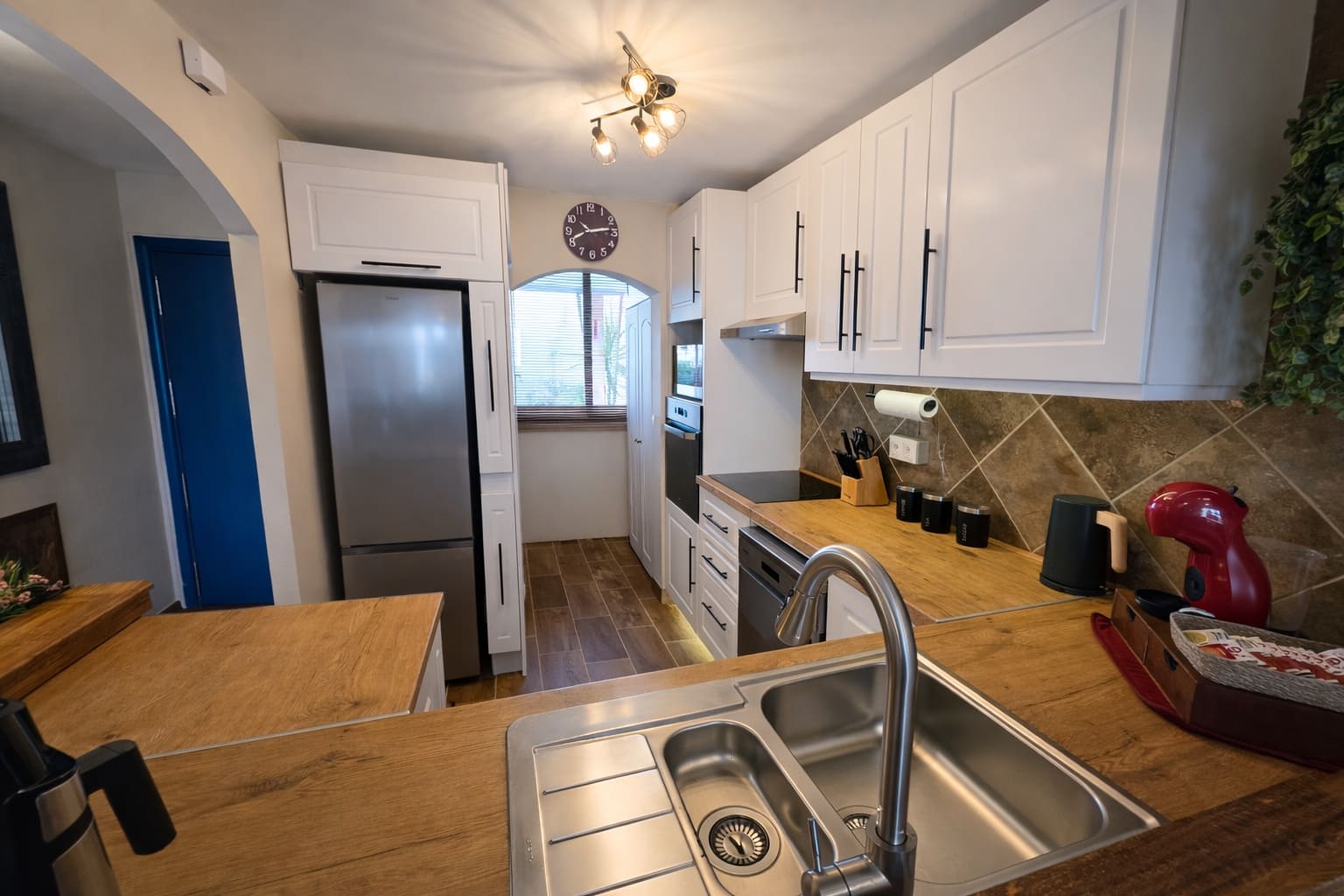 Appartement à vendre à La Duquesa / Puerto de la Duquesa avec piscine garage - 369 000 € (Ref: 9570007)