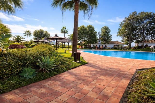 Appartement à vendre à La Duquesa / Puerto de la Duquesa, Manilva avec piscine garage - 369 000 € (Ref: 9570007)