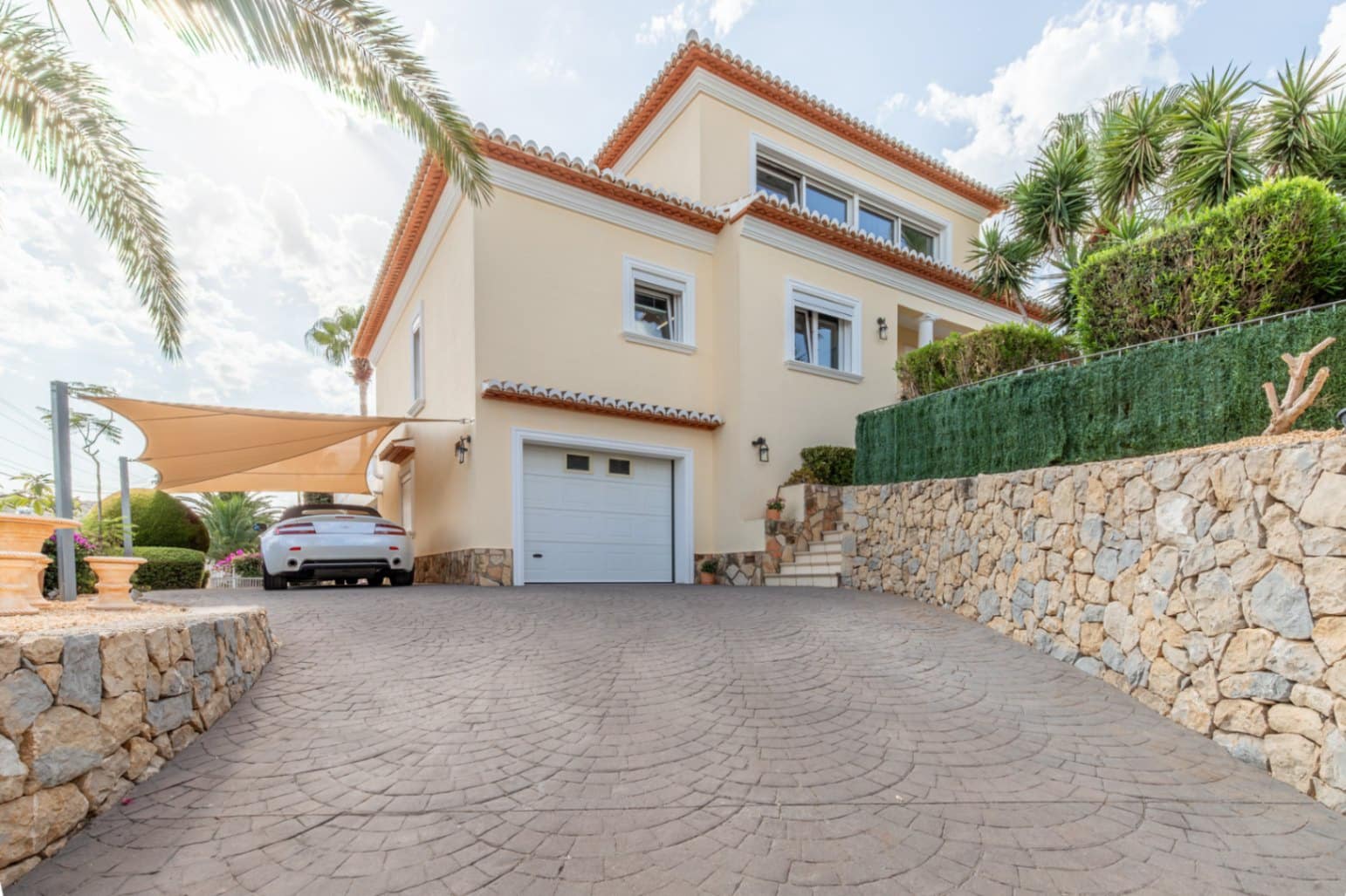 3 Zimmer Villa zu verkaufen in Moraira mit Pool Garage - 1.189.000 € (Ref: 10031129)