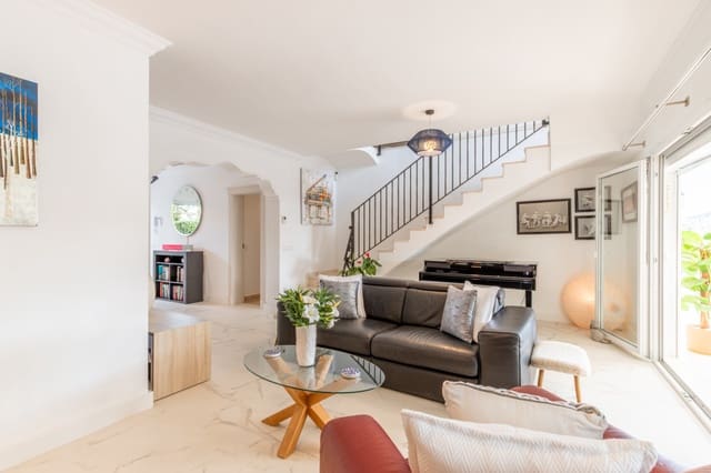3 Zimmer Villa zu verkaufen in Moraira, Teulada-Moraira mit Pool Garage - 1.189.000 € (Ref: 10031129)