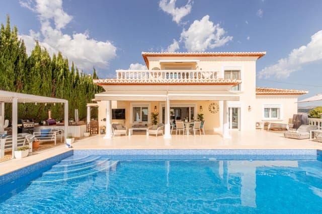3 Zimmer Villa zu verkaufen in Moraira, Teulada-Moraira mit Pool Garage - 1.189.000 € (Ref: 10031129)