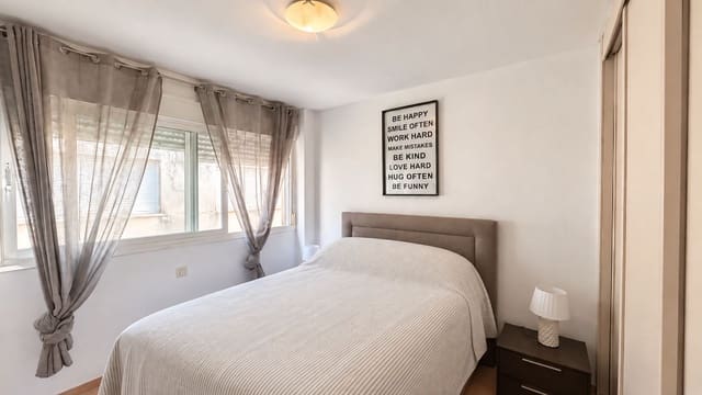 2 Zimmer Apartment zu vermieten in Teulada Pueblo, Teulada-Moraira mit Garage - 1.000 € (Ref: 10076902)