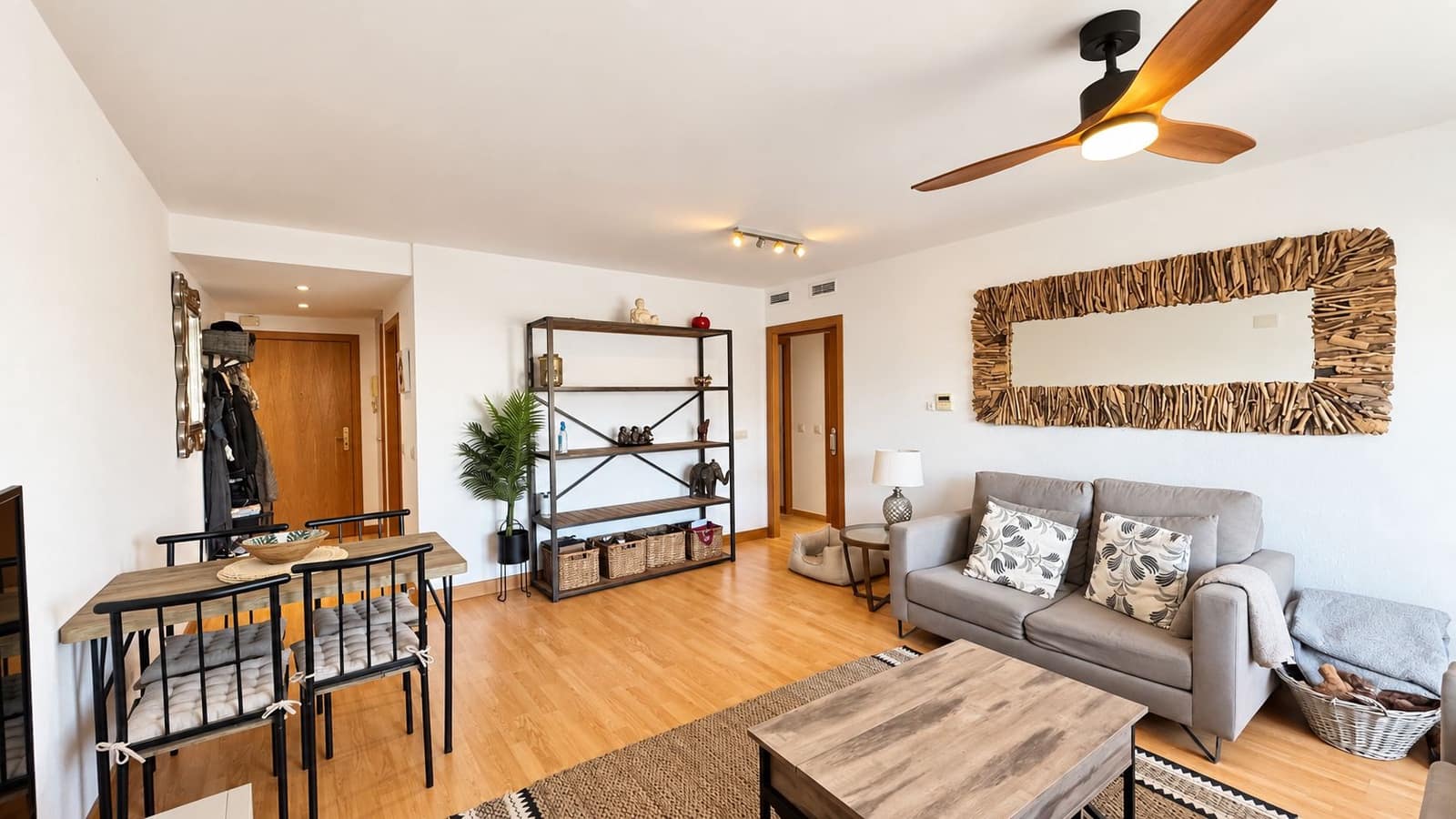 2 Zimmer Apartment zu vermieten in Teulada mit Garage - 1.000 € (Ref: 10076902)