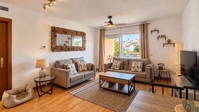 2 Zimmer Apartment zu vermieten in Teulada Pueblo, Teulada-Moraira mit Garage - 1.000 € (Ref: 10076902)