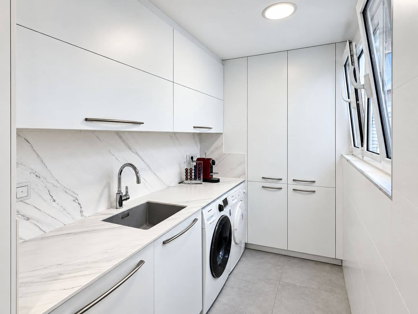 3 makuuhuone Huoneisto vuokrattavana paikassa Teulada mukana 
autotalli - 1 150 € (Ref: 10095756)